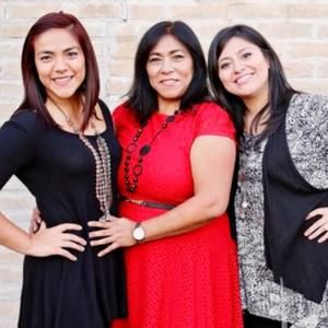 Meet your Posher, Adela